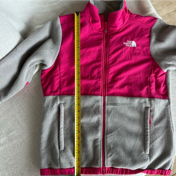 The North Face Denali Fuchsia and Grey Fleece Jacket - Picture 7 of 7